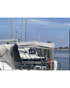 Toldo Bimini de acero inoxidable Ø 25mm, 3 arcos con cremalleras debajo de los arcos, pasaje para el estay de popapara - MOODY ECLIPSE 33